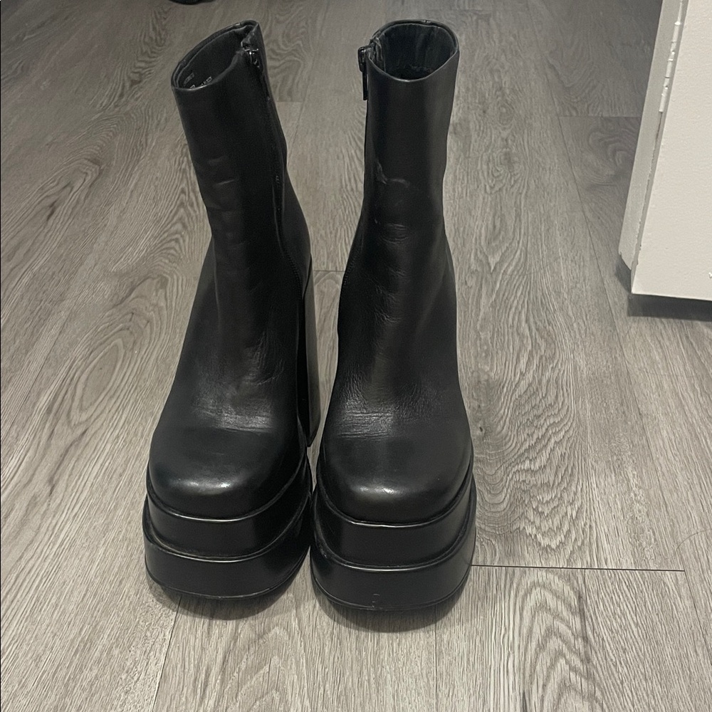 Steve Madden Black Platform Ankle Boots